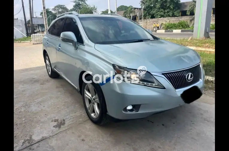 2010 LEXUS RX350