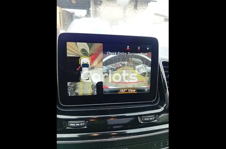 FOREIGN USED 2018 MERCEDES BENZ GLE350 FULL OPTION for sale in Lagos, Lagos - photo 3 of 5