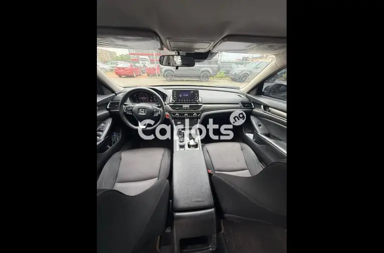2018 HONDA ACCORD for sale in Abuja, FCT - thumbnail 2