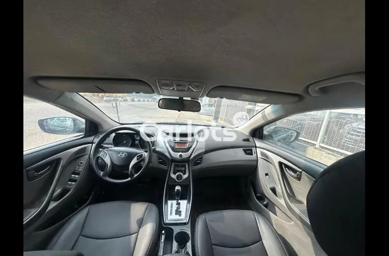 Nigerian Used CLEAN 2014 HYUNDAI ELANTRA for sale in Lagos - photo 2 of 5