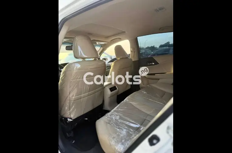 FOREIGN USED 2016 HONDA ACCORD FULL OPTION for sale in Abuja, FCT - thumbnail 4