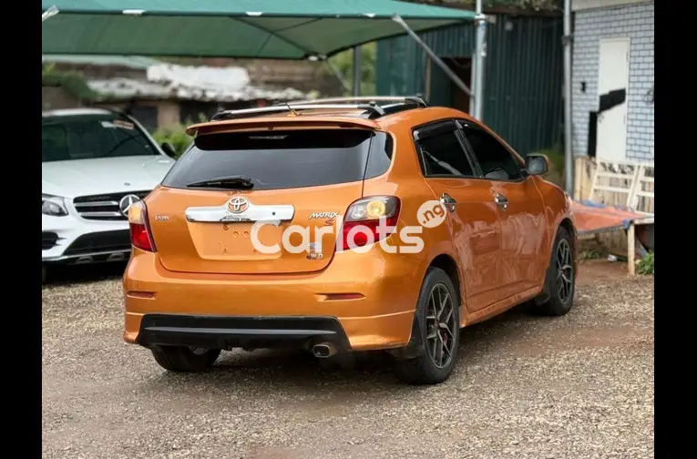 Nigerian Used 2008 TOYOTA MATRIX S for sale in Abuja, FCT - photo 4 of 5