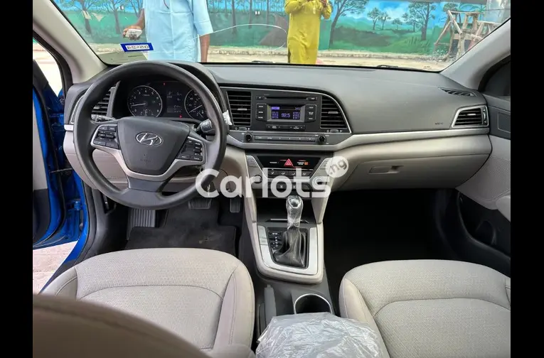 FOREIGN USED 2017 HYUNDAI ELANTRA SE for sale in Kaduna - thumbnail 3