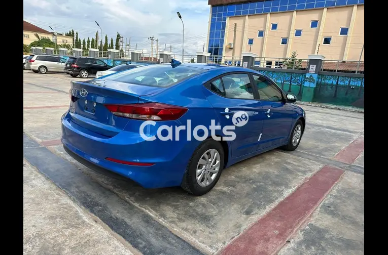 FOREIGN USED 2017 HYUNDAI ELANTRA SE for sale in Kaduna - photo 5 of 5