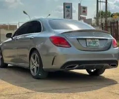 Super clean 2015 Mercedes Benz C300