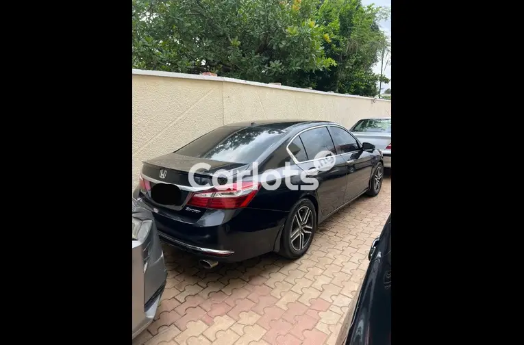 2017 UPGRADED HONDA ACCORD SPORT FULL OPTION for sale in Kaduna, Kaduna - thumbnail 4