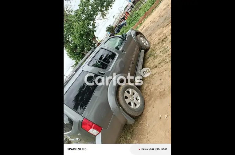 2005 NISSAN PATHFINDERS - 1/3