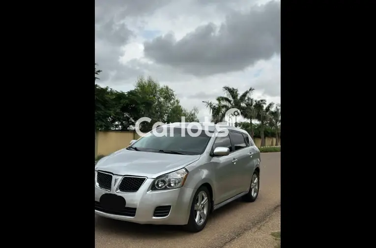 Nigerian Used 2010 PONTIAC VIBE for sale in Kaduna - thumbnail 2