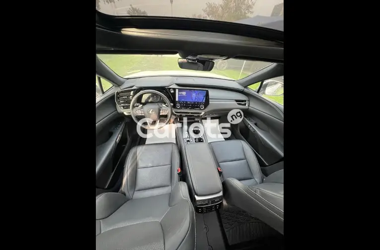 FOREIGN USED 2024 LEXUS RX350 for sale in Abuja, FCT - photo 3 of 5
