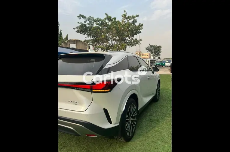 FOREIGN USED 2024 LEXUS RX350 for sale in Abuja, FCT - thumbnail 5