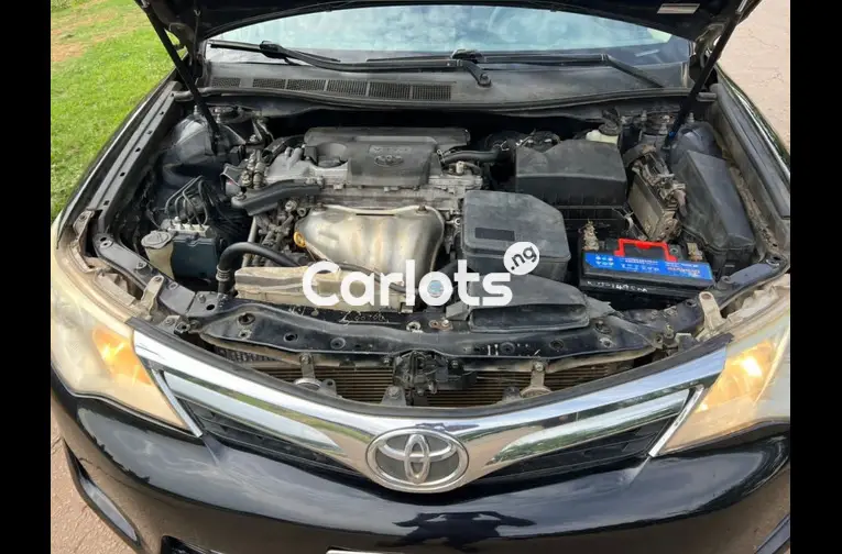 Used TOYOTA CAMRY 2013 for sale in Garki, FCT - thumbnail 4