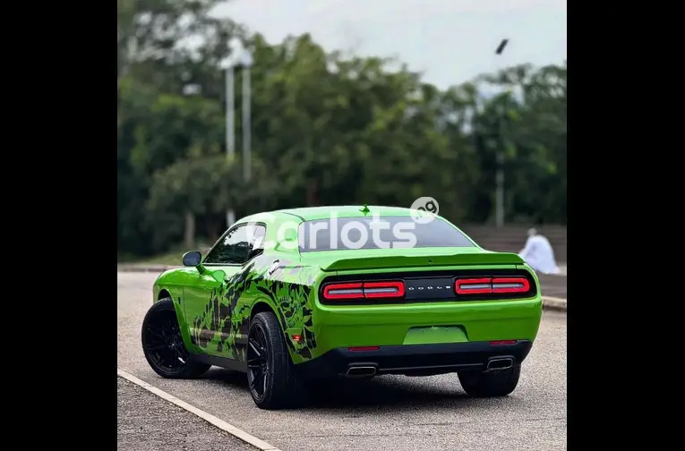 FOREIGN USED 2017 DODGE CHALLENGER - 5/5