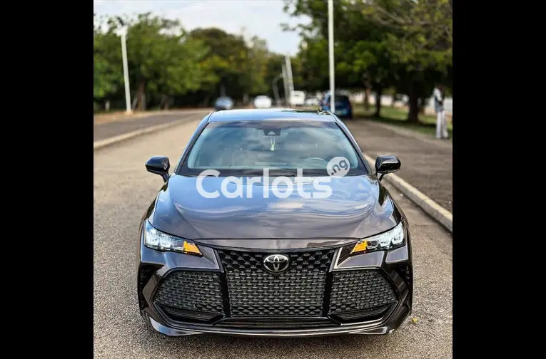 FOREIGN USED 2019 TOYOTA AVALON XSE for sale in Abuja, FCT - thumbnail 2