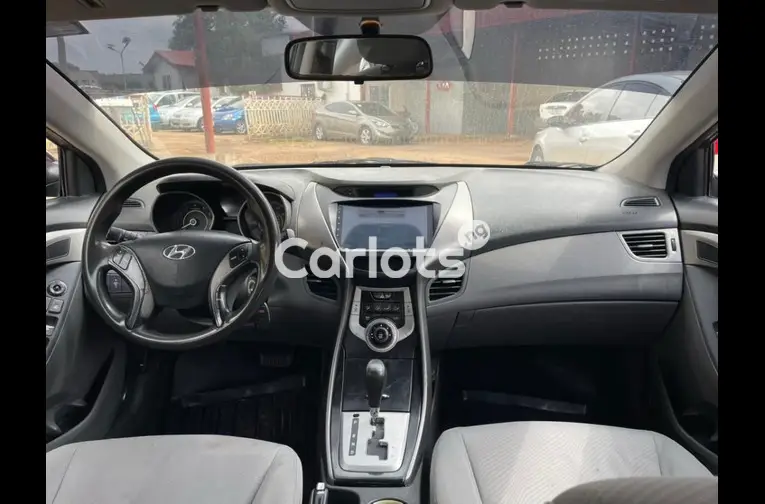 2013 HYUNDAI ELANTRA GLS - 2/5