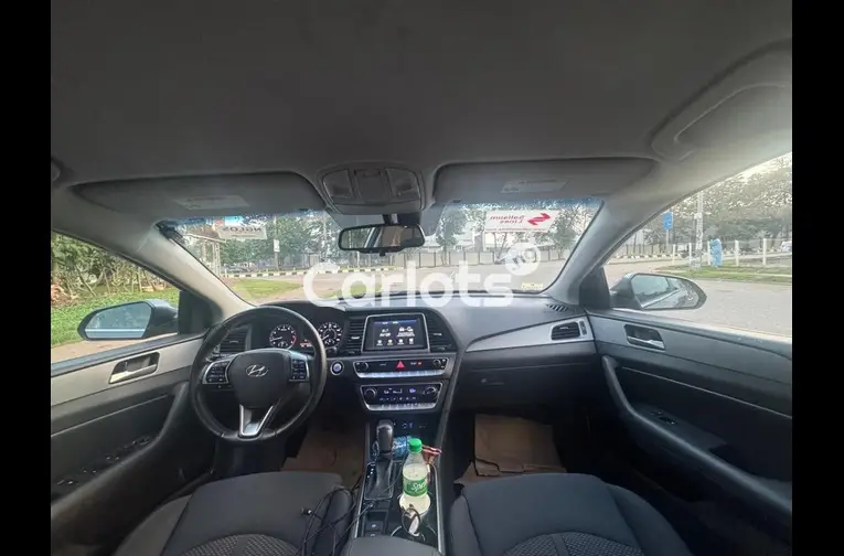 HYUNDAI SONATA 2018 - 4/5