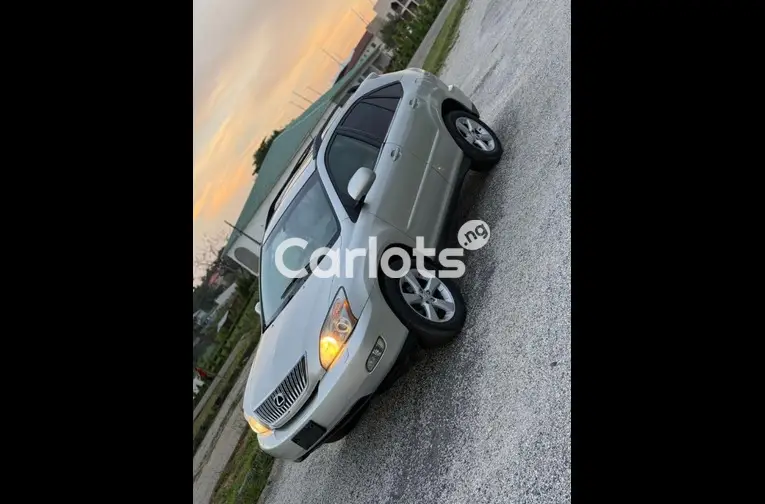 2006 LEXUS RX330