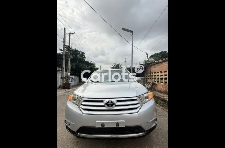 TOYOTA HIGHLANDER LIMITED 2012 UPDATED