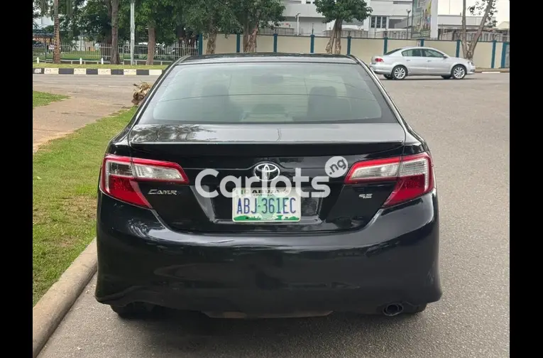 2013 TOYOTA CAMRY SE - 4/4