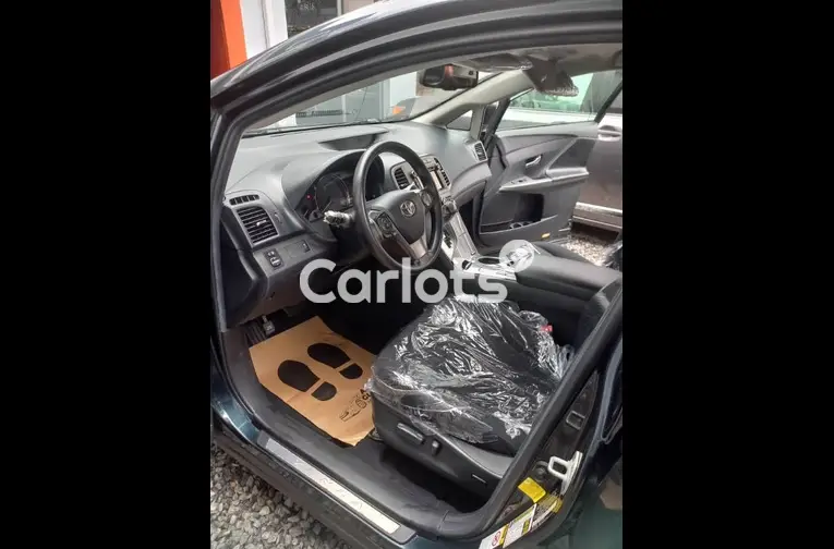 FOREIGN USED 2013 TOYOTA VENZA LE AWD - 2/5