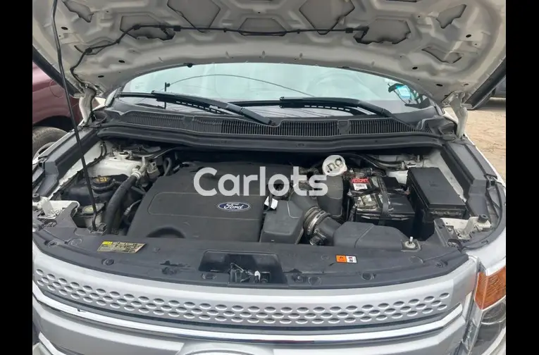 Used Ford Explorer 2012 - 2/5