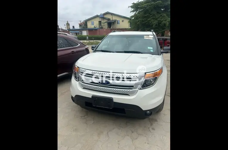 Used Ford Explorer 2012 - 3/5