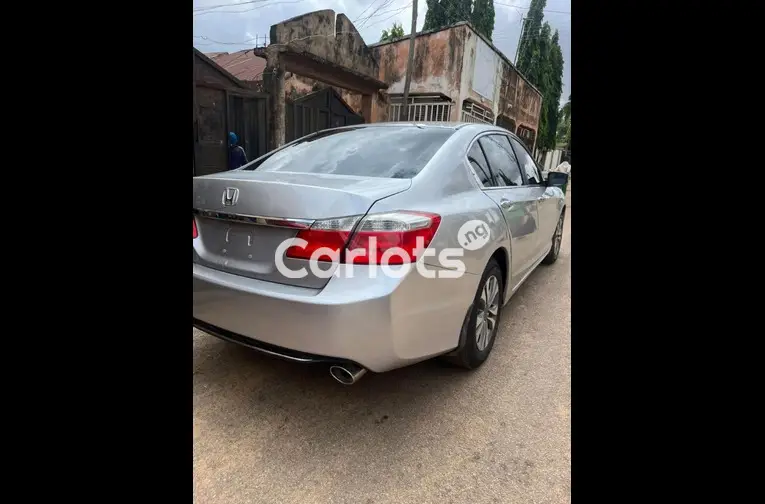 FOREIGN USED 2013 HONDA ACCORD for sale in Kaduna - thumbnail 4