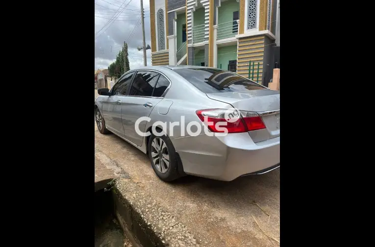 FOREIGN USED 2013 HONDA ACCORD for sale in Kaduna - thumbnail 5