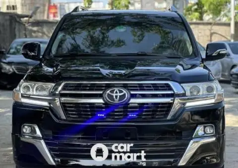 2010 Upgraded to 2020 Toyota LandCruiser - 1/5