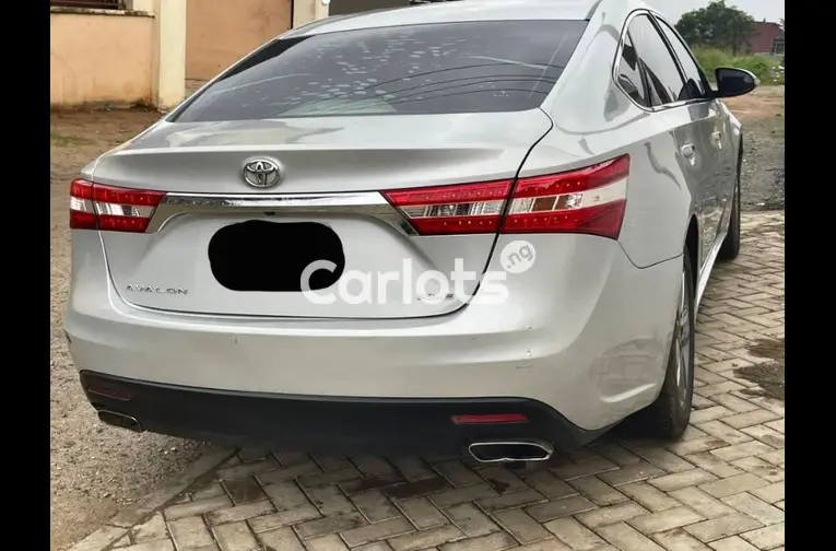 2014 TOYOTA AVALON XLE - 5/5