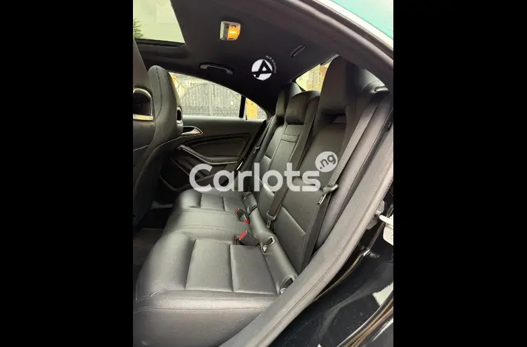 2015 Mercedes Benz CLA 250 4Matic - 4/5