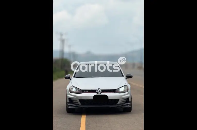 2015 VOLKSWAGEN GOLF GTI