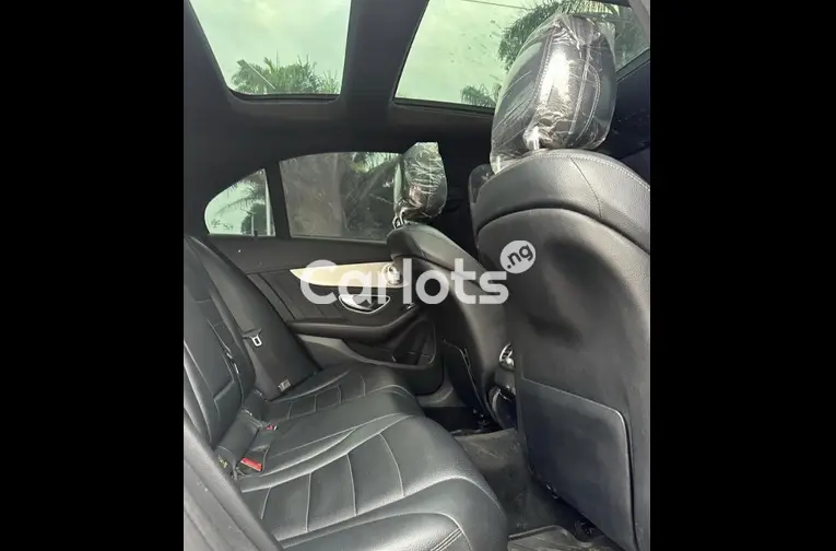 2017 MERCEDES BENZ C300 FULL OPTION for sale in Kaduna, Kaduna - photo 4 of 5