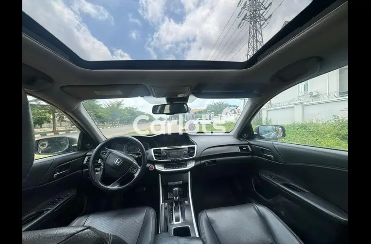 2013 HONDA ACCORD FULL OPTION - 3/5