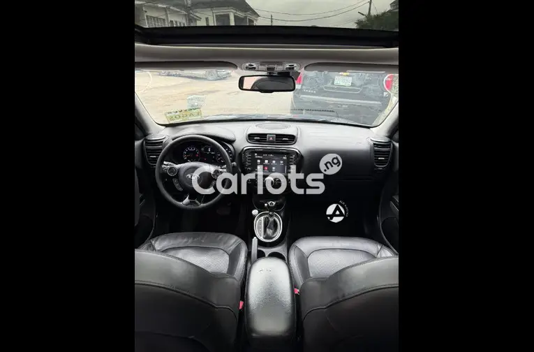 2016 Kia Soul + Plus - 2/5