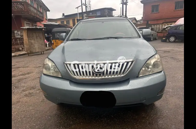 2005 LEXUS RX330