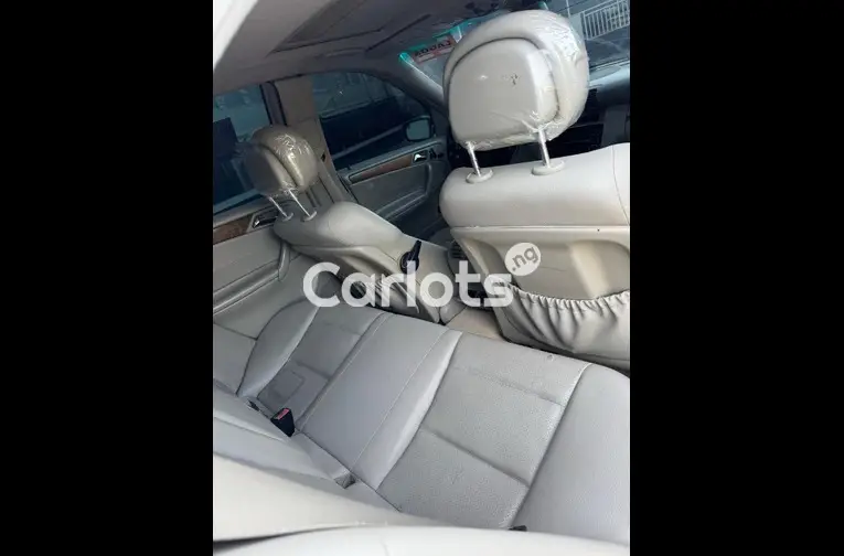 2007 MERCEDES BENZ C230 - 4/5