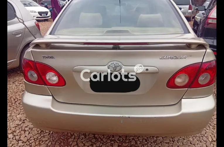 2004 TOYOTA COROLLA - 5/5