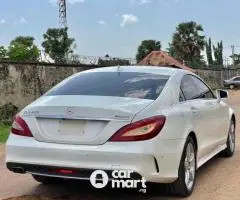 Super clean 2015 Mercedes Benz CLS400 4Matic