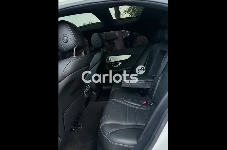 FOREIGN USED 2018 MERCEDES BENZ C63s AMG for sale in Abuja, FCT - thumbnail 3