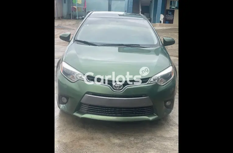 2015 TOYOTA COROLLA LE