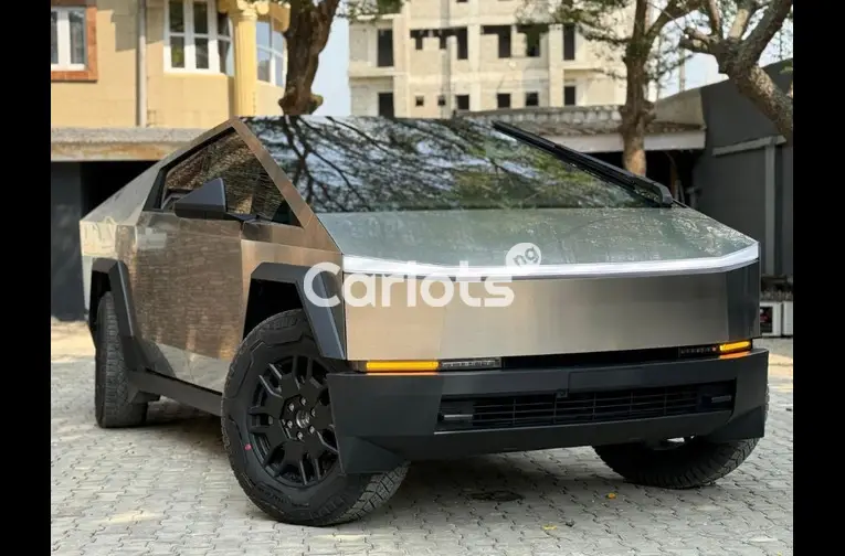 BRAND NEW 2024 TESLA CYBERTRUCK for sale in Lagos