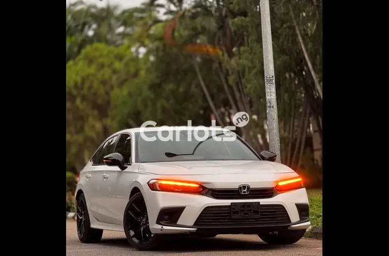 FOREIGN USED 2023 HONDA CIVIC SPORT