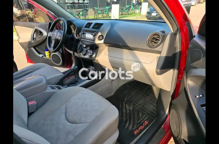 TOKS STANDARD 2010 TOYOTA RAV4 - 3/5