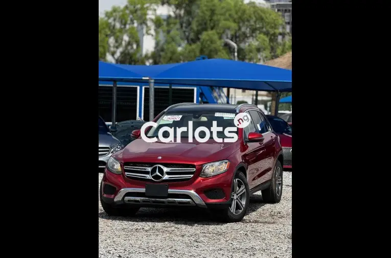 2016 MERCEDES GLC300 - 2/5