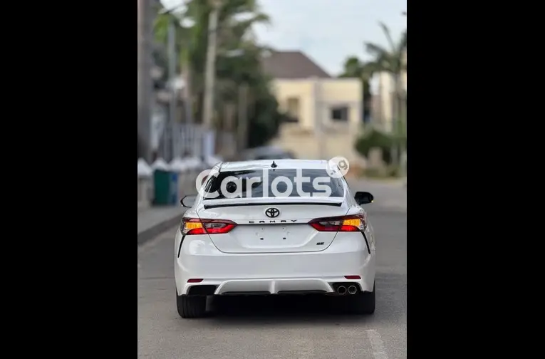TOYOTA CAMRY 2022 - 4/5