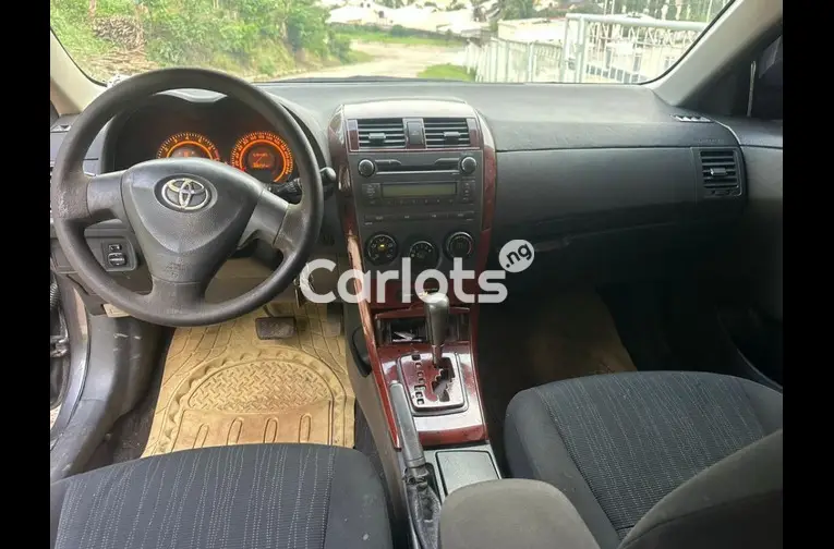 2009 TOYOTA COROLLA for sale in Abuja, FCT - photo 2 of 4
