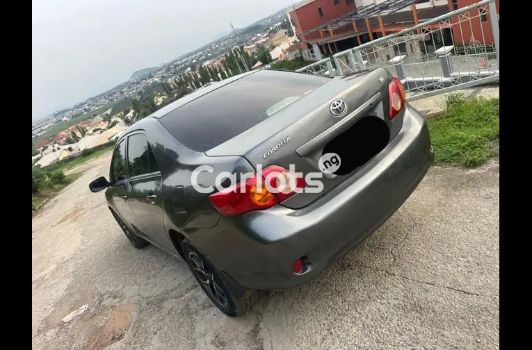 2009 TOYOTA COROLLA for sale in Abuja, FCT - thumbnail 4