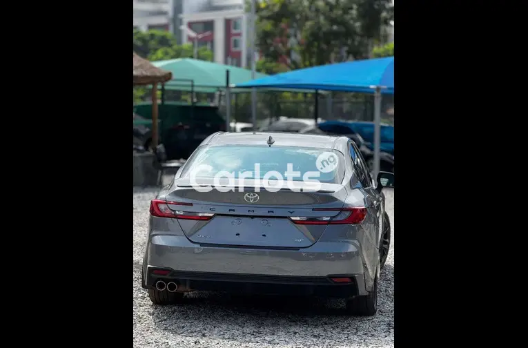 BRAND NEW 2025 TOYOTA CAMRY SE - 5/5