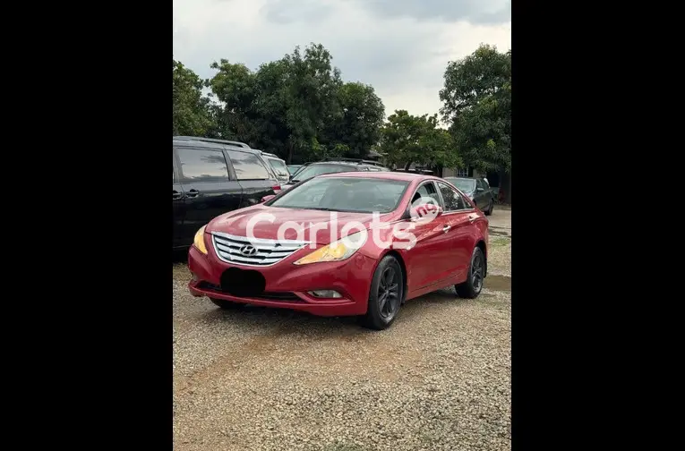 2011 HYUNDAI SONATA - 2/5