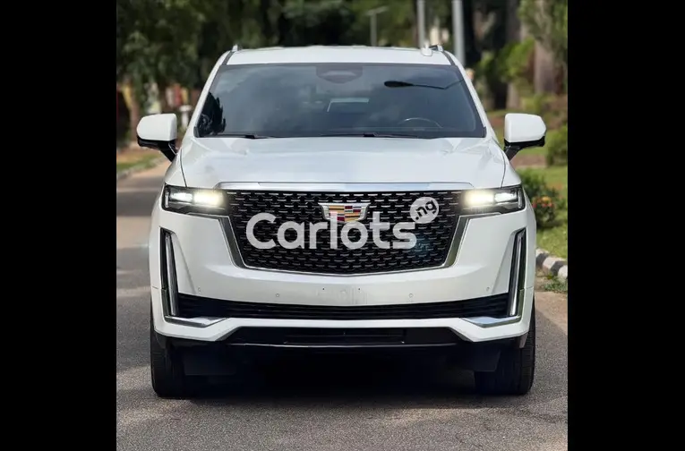 FOREIGN USED 2022 CADILLAC ESCALADE 600